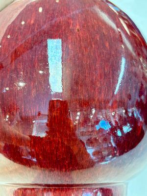 A large Chinese flambé-glazed 'yuhuchunping' vase on a wooden stand, 19th C. — photo 9
