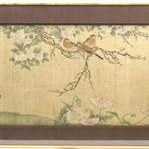 A large Chinese framed scroll painting with birds and flowers, 18th C. — photo 1