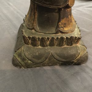 A large Chinese gilt bronze figure of Mahakasyapa, Ming — photo 12