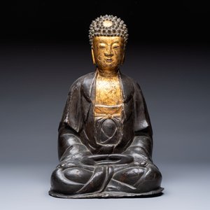 A large Chinese gilt-lacquered bronze Buddha, 17th C. — photo 2