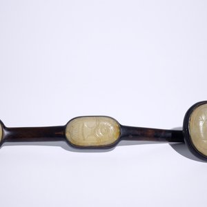 A large Chinese hardwood ruyi sceptre with carved jade panels, 20th C. — photo 6