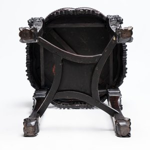 A large Chinese hongmu stand, 19th C. — photo 7