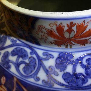 A large Chinese Imari style baluster jar and cover, 18/19th C. — 照片 10