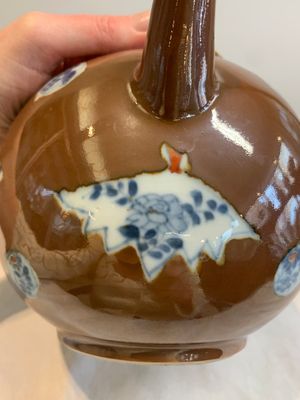 A large Chinese Imari-style capucin-brown-ground teapot and cover, Qianlong — 照片 12