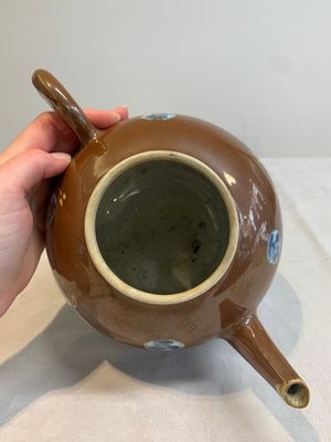 A large Chinese Imari-style capucin-brown-ground teapot and cover, Qianlong — 照片 8