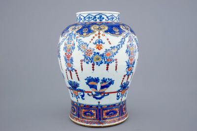 A large Chinese Imari-style export porcelain baluster jar, 18th C.