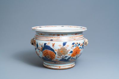 A large Chinese Imari-style fish bowl, Kangxi