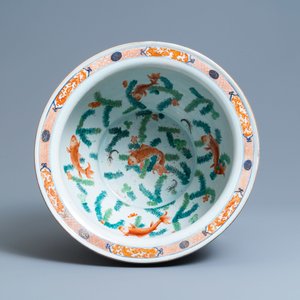 A large Chinese Imari-style fish bowl, Kangxi — photo 7