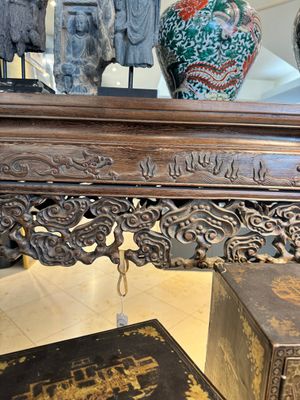 A large Chinese jichimu wooden 'tiaoan' with lingzhi and chilong design, 19/20th C. — 照片 9