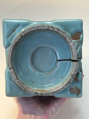 A large Chinese Longquan celadon 'cong' vase, Song/Yuan — 照片 9
