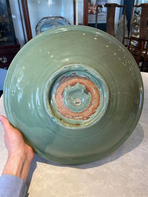 A large Chinese Longquan celadon dish, Yuan/Ming — photo 2