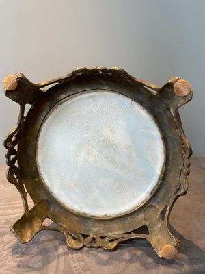 A large Chinese monochrome pink-glazed 'gu' vase with bronze mounts, 19/20th C. — 照片 5