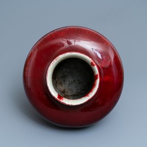 A large Chinese monochrome sang de boeuf vase, 19/20th C. — 照片 6