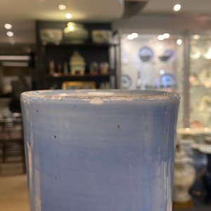 A large Chinese monochrome 'tianqiu ping' claire de lune vase, 19th C. — 照片 11