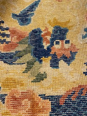 A large Chinese Ningxia rug with dragons on a yellow ground, Tai He Tian 太和殿 mark, 19th C. — 照片 17