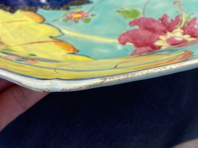 A large Chinese octagonal famille rose 'tobacco leaf' dish, Qianlong — photo 9