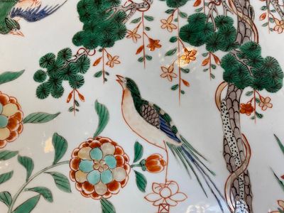 A large Chinese octagonal famille verte dish, Kangxi — photo 1