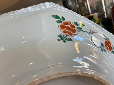A large Chinese octagonal famille verte dish, Kangxi — photo 12