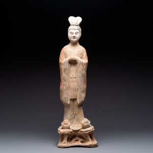 A large Chinese painted pottery figure of a civil official, Tang — photo 1