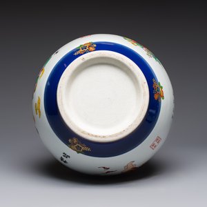 A large Chinese polychrome-decorated blue-ground double-gourd vase, 20th C. — photo 6