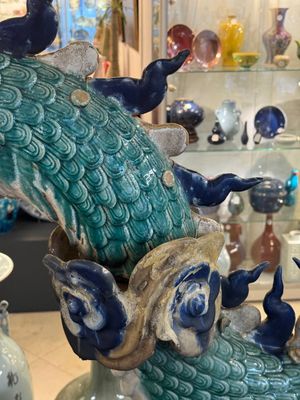 A large Chinese polychrome-glazed Shiwan stoneware dragon, 19th C. — photo 19