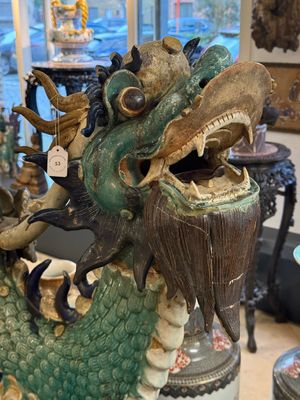 A large Chinese polychrome-glazed Shiwan stoneware dragon, 19th C. — photo 27