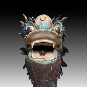 A large Chinese polychrome-glazed Shiwan stoneware dragon, 19th C. — photo 5
