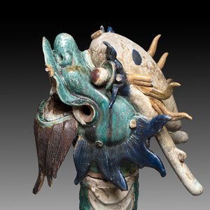 A large Chinese polychrome-glazed Shiwan stoneware dragon, 19th C. — photo 6