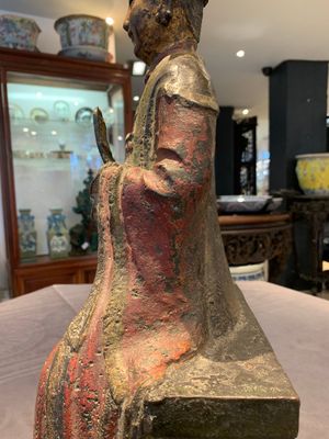A large Chinese polychrome-lacquered and gilt bronze Daoist immortal, 17th C. — photo 7