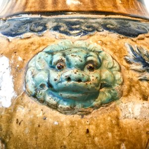 A large Chinese polychrome stoneware martaban jar and cover, Ming/Qing — 照片 46