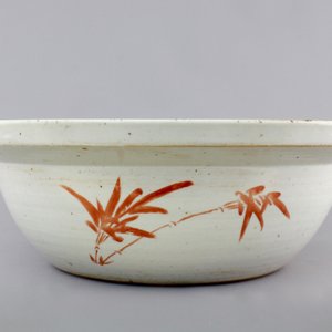 A large Chinese porcelain famille rose Peranakan Straits bowl, 19th C. — photo 2