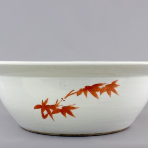 A large Chinese porcelain famille rose Peranakan Straits bowl, 19th C. — photo 3