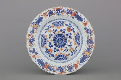 A large Chinese porcelain Imari and gilt dish, 18th C.