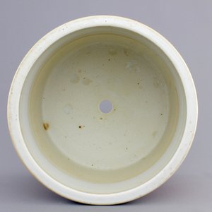 A large Chinese porcelain iron-red "Longevity" brush pot, 19/20th C. — foto 6
