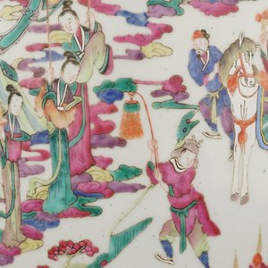 A large Chinese porcelain vase with immortals, 19th C. — photo 6