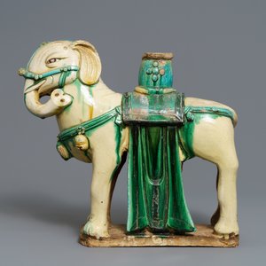 A large Chinese pottery model of an elephant, Ming — photo 2