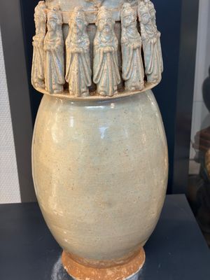 A large Chinese qingbai covered urn applied with immortals and a dragon, Northern Song — photo 12