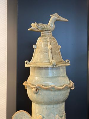 A large Chinese qingbai covered urn applied with immortals and a dragon, Northern Song — photo 9
