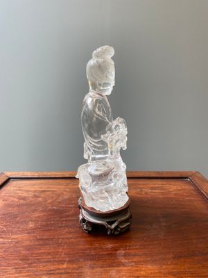 A large Chinese rock crystal sculpture of Lan Caihe, 19th C. — 照片 4