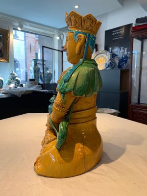 A large Chinese sancai-glazed Buddha, possibly from the Chengde Palace, Qianlong — photo 2
