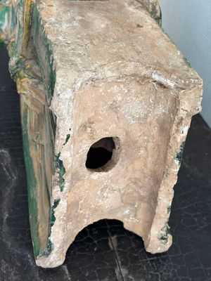 A large Chinese sancai-glazed pottery 'Buddhist Lion' roof tile, Ming — foto 22