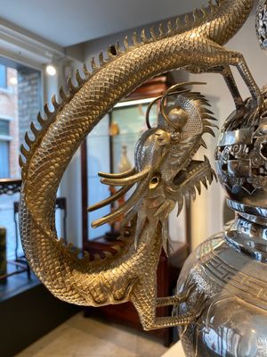 A large Chinese silver tripod censer, Shanghai Xinfengxiang 上海新鳳祥 mark, dated 1925 — photo 10