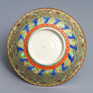A large Chinese Thai market Bencharong bowl, 19th C. — 照片 7