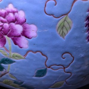 A large Chinese turquoise-ground Dayazhai-style jardinière, 19/20th C. — photo 13