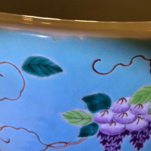 A large Chinese turquoise-ground Dayazhai-style jardinière, 19/20th C. — photo 14