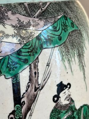 A large Chinese verte biscuit vase with narrative design, Kangxi mark, 19th C. — photo 11