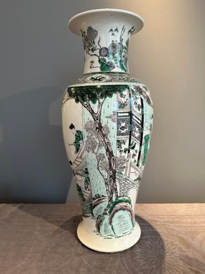 A large Chinese verte biscuit vase with narrative design, Kangxi mark, 19th C. — photo 3