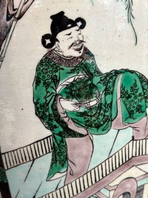 A large Chinese verte biscuit vase with narrative design, Kangxi mark, 19th C. — photo 10