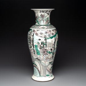 A large Chinese verte biscuit vase with narrative design, Kangxi mark, 19th C. — photo 2