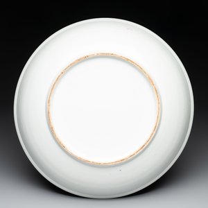 A large Chinese 'winter landscape' dish in the style of He Xuren 何許人, signed Rao Yongchang 饒永昌, dated 1902 — photo 2
